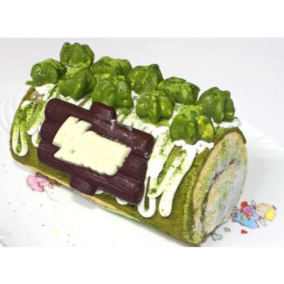 画像3: クリスマスケーキ まっ茶ロールデコレーションケーキ